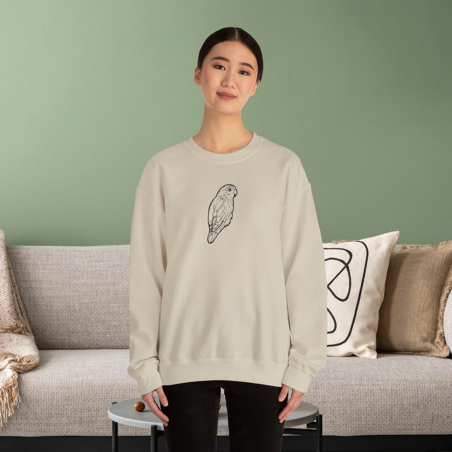 Cuddly Lovebird, sudadera con cuello redondo y arte lineal