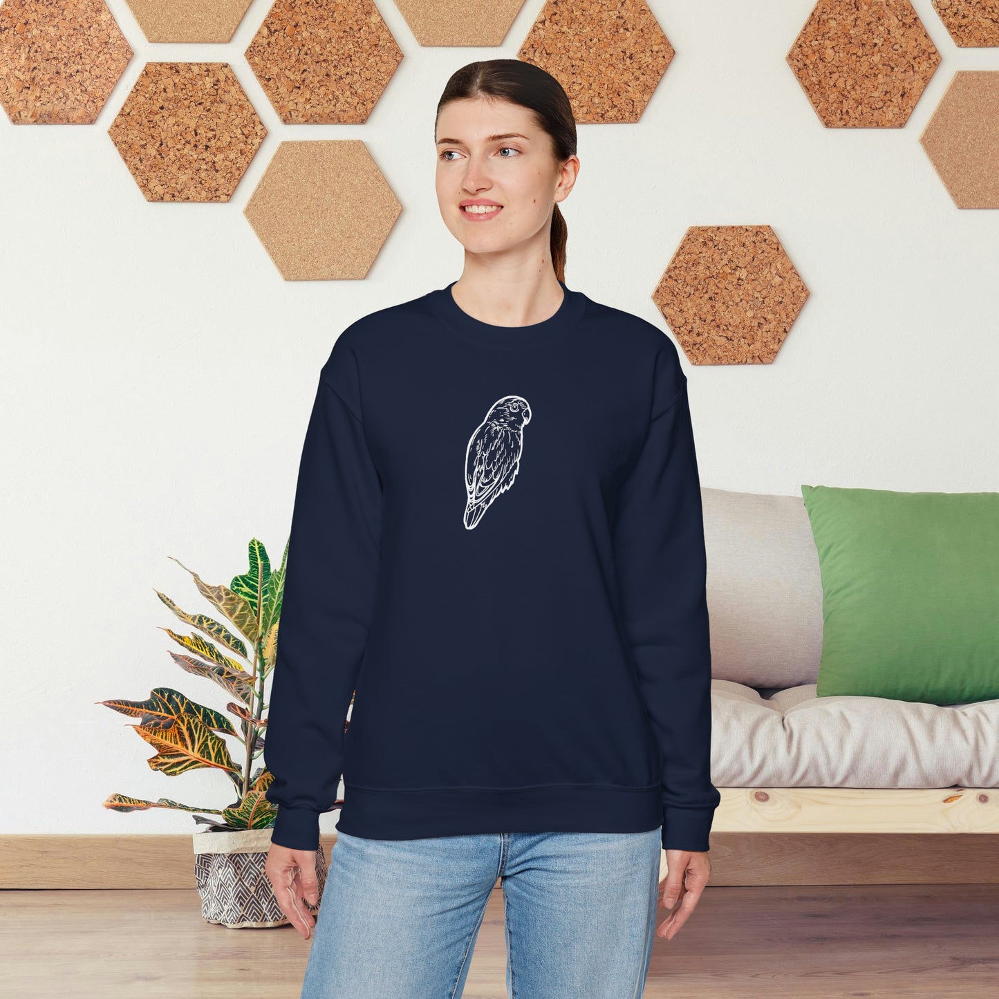 Cuddly Lovebird, sudadera con cuello redondo y arte lineal