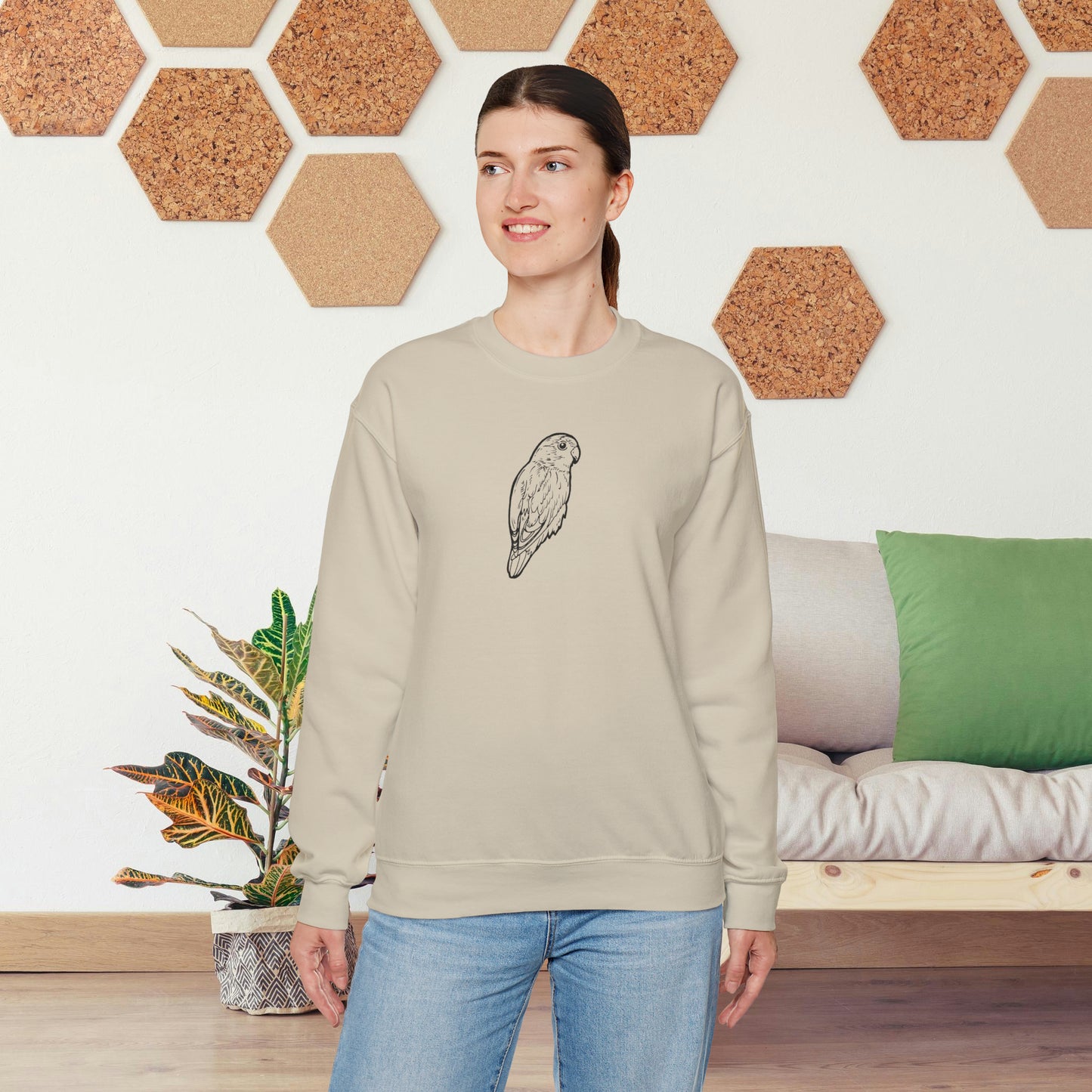 Cuddly Lovebird, sudadera con cuello redondo y arte lineal