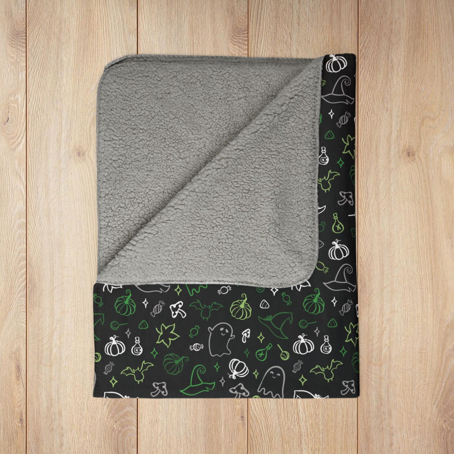 Aromantic Pride Halloween Fleece Sherpa Blanket