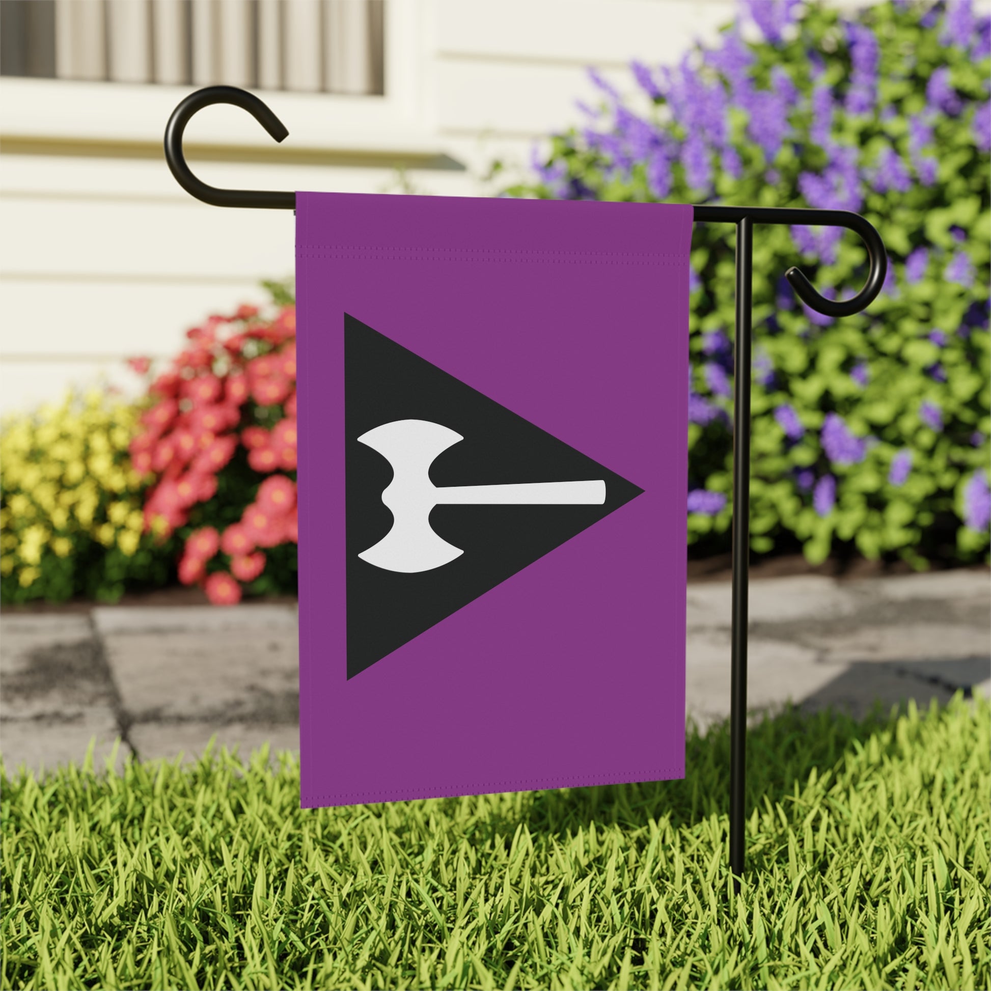 12'' × 18'' Labrys Lesbian Pride Garden Banner