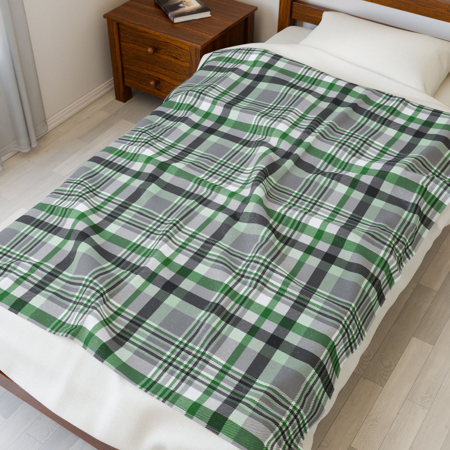 Demiromantic Pride Plaid Velveteen Plush Blanket