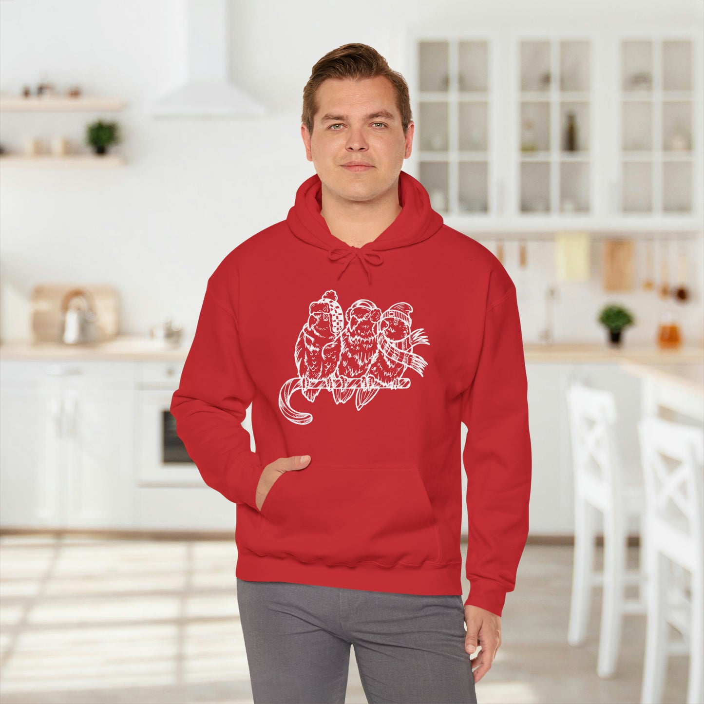 3 tourtereaux avec vêtements d'hiver et perchés sur une canne en bonbon, sweat à capuche Line Art