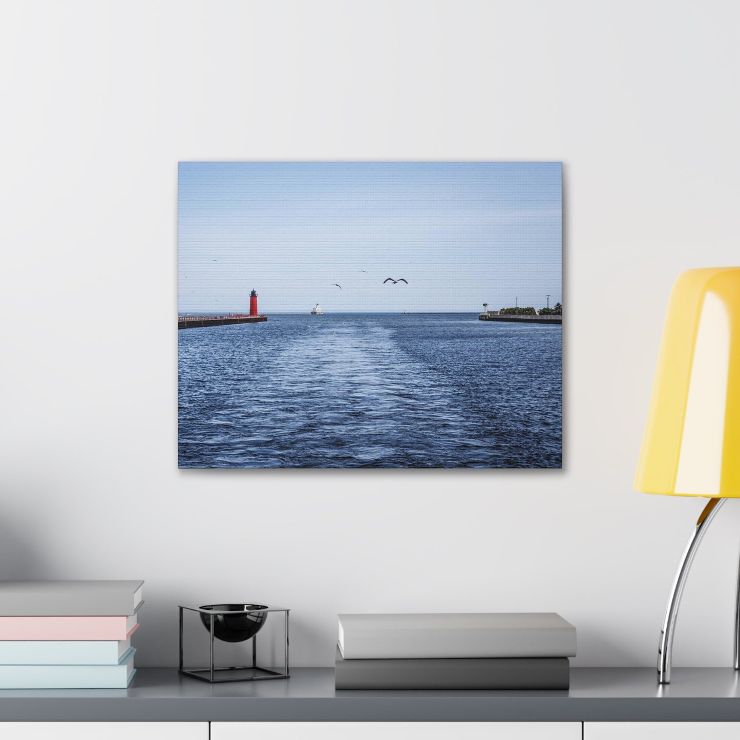 Milwaukee Pierhead Light & Breakwater Lighthouse avec mouettes, photographie sur toile Wrap Wall Art