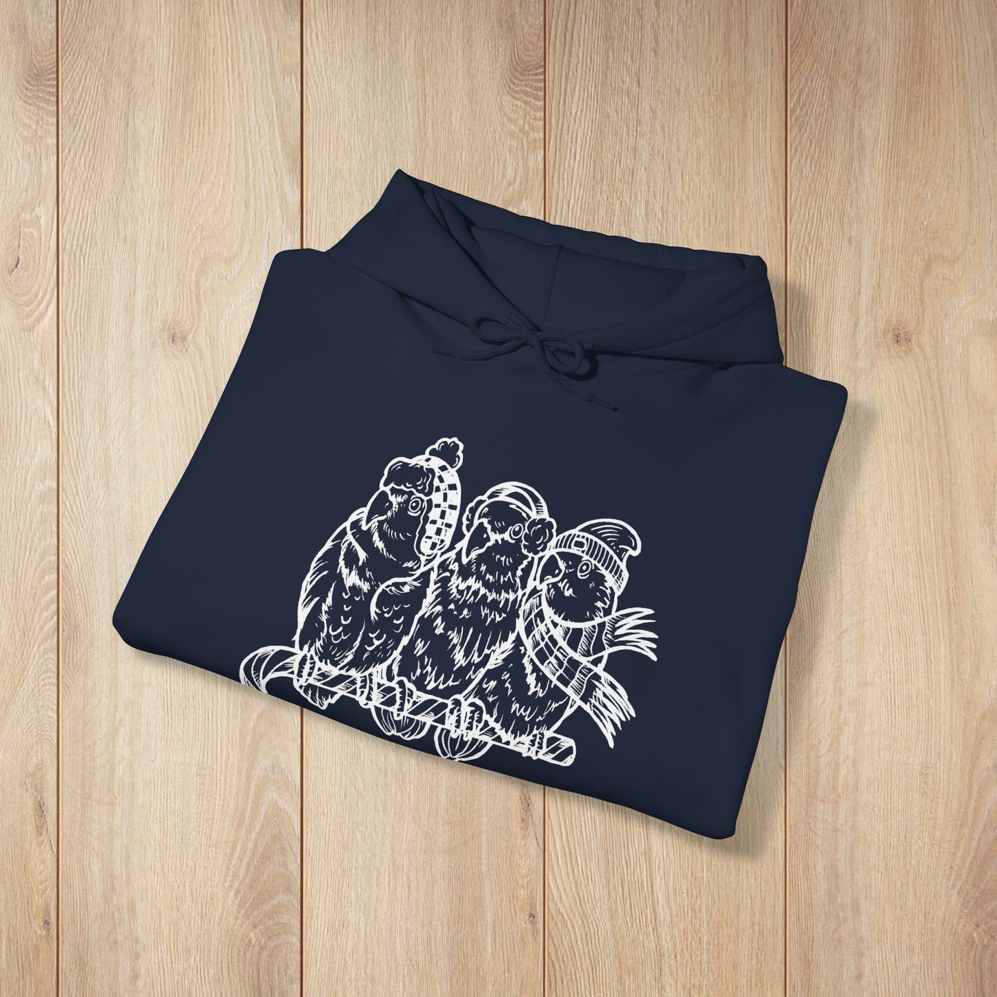 3 tourtereaux avec vêtements d'hiver et perchés sur une canne en bonbon, sweat à capuche Line Art