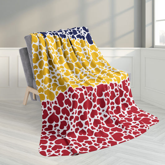 60" × 80" Grey Republic of Chad Flag Hearts Fleece Sherpa Blanket