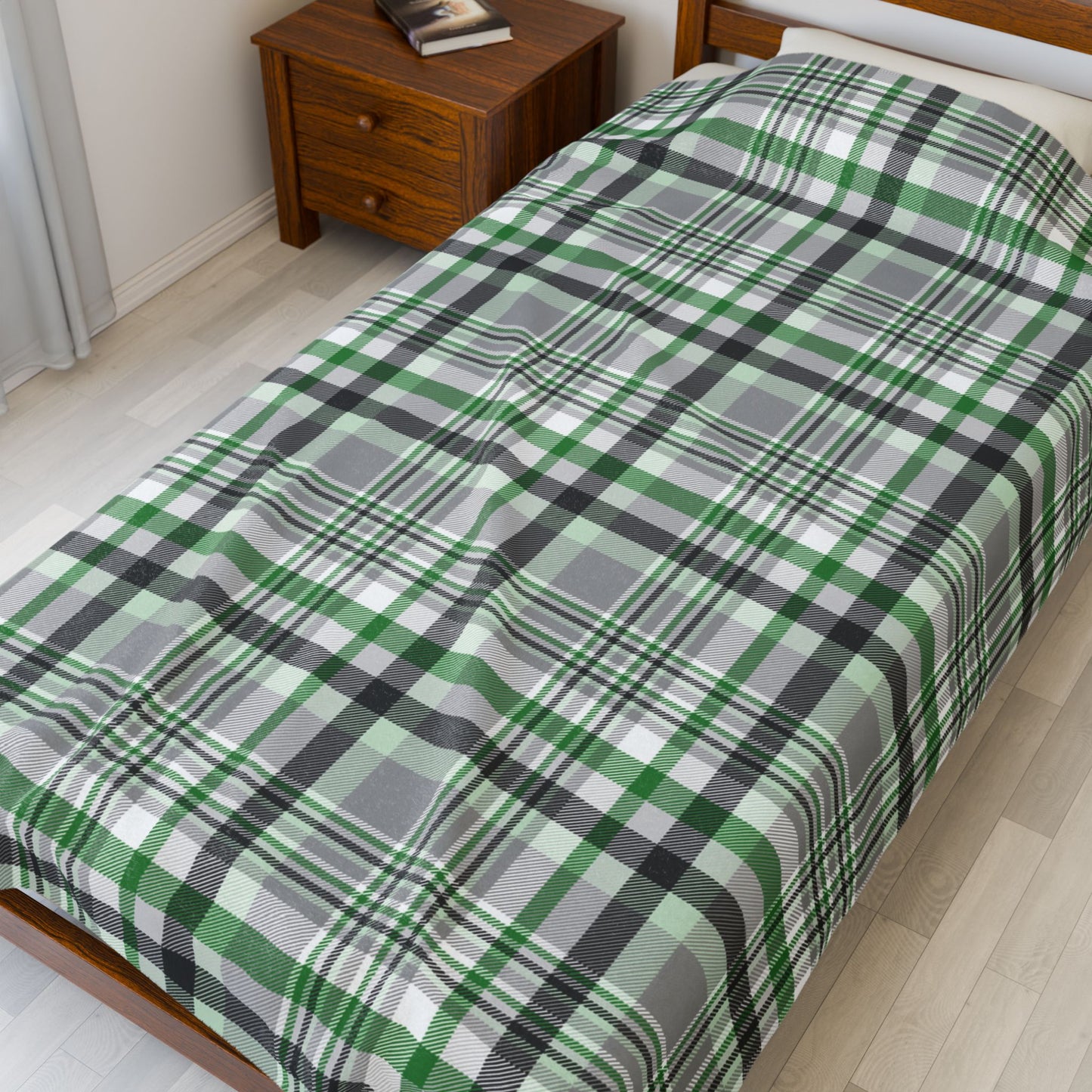 Demiromantic Pride Plaid Velveteen Plush Blanket