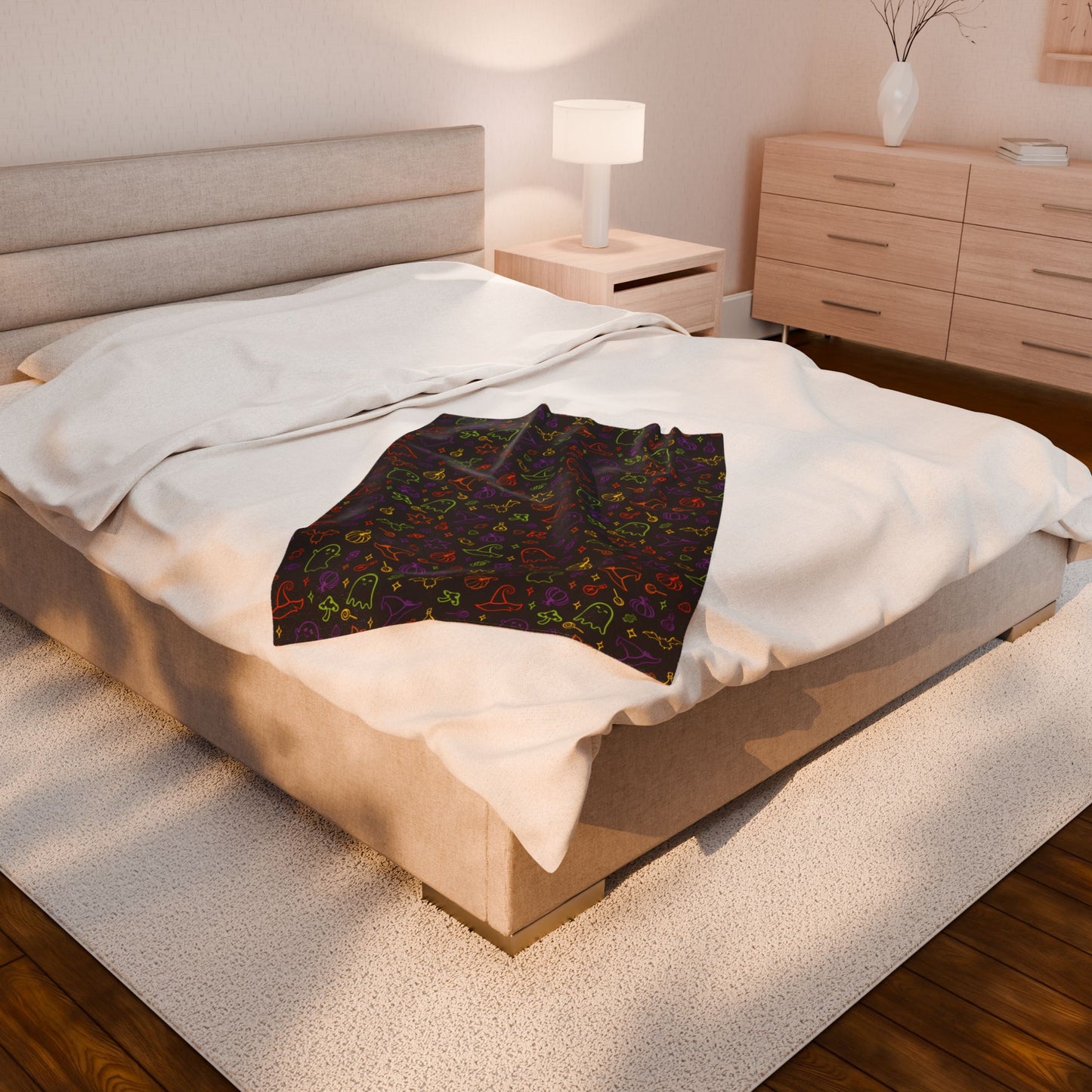 Halloween Fun Multicolor Pattern Velveteen Plush Blanket