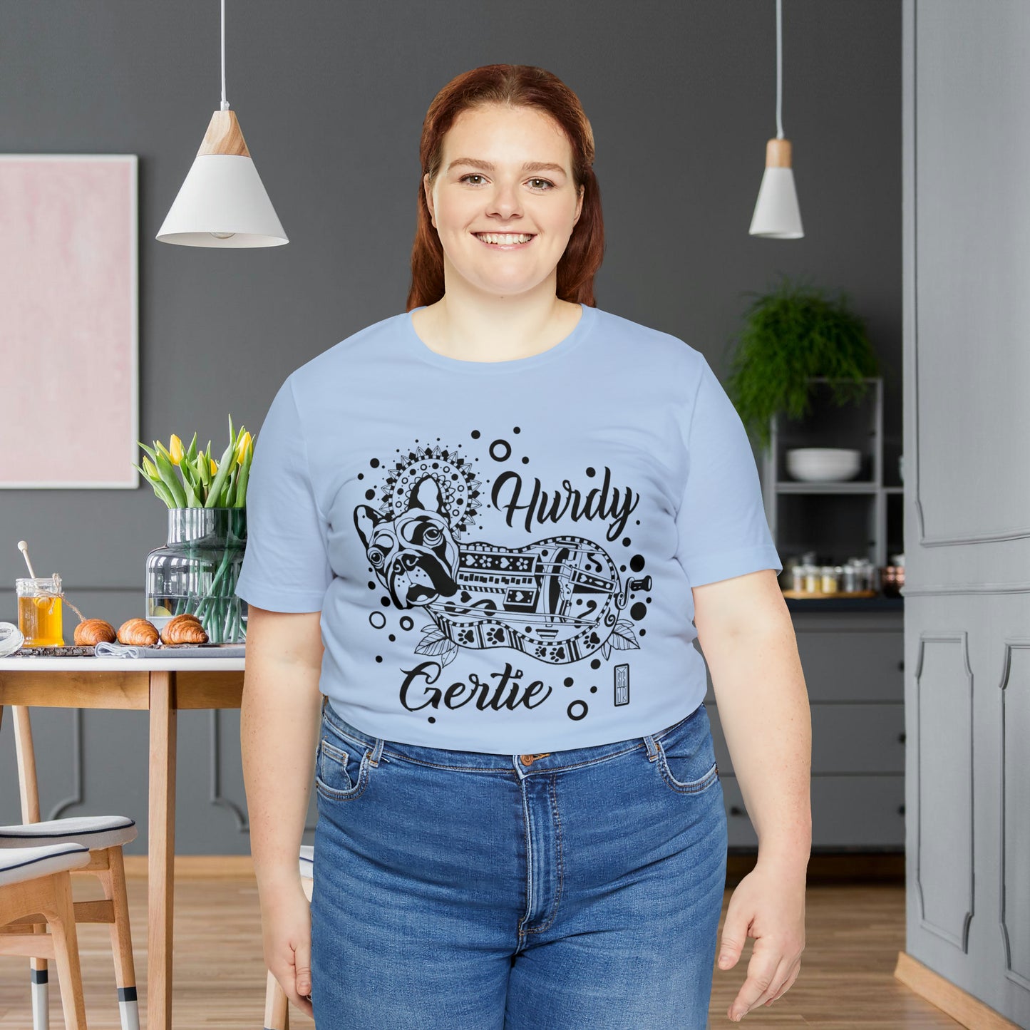 Hurdy Gertie Tee, Chemise Frenchton Dog Line Art