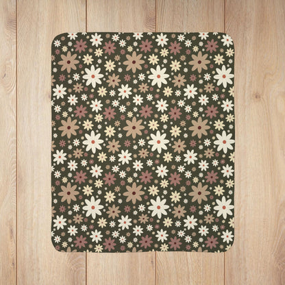Daisies Fleece Sherpa Olive Green Blanket