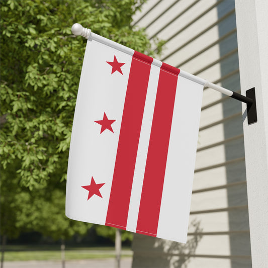 24.5'' × 32'' Washington, D.C. Garden Banner