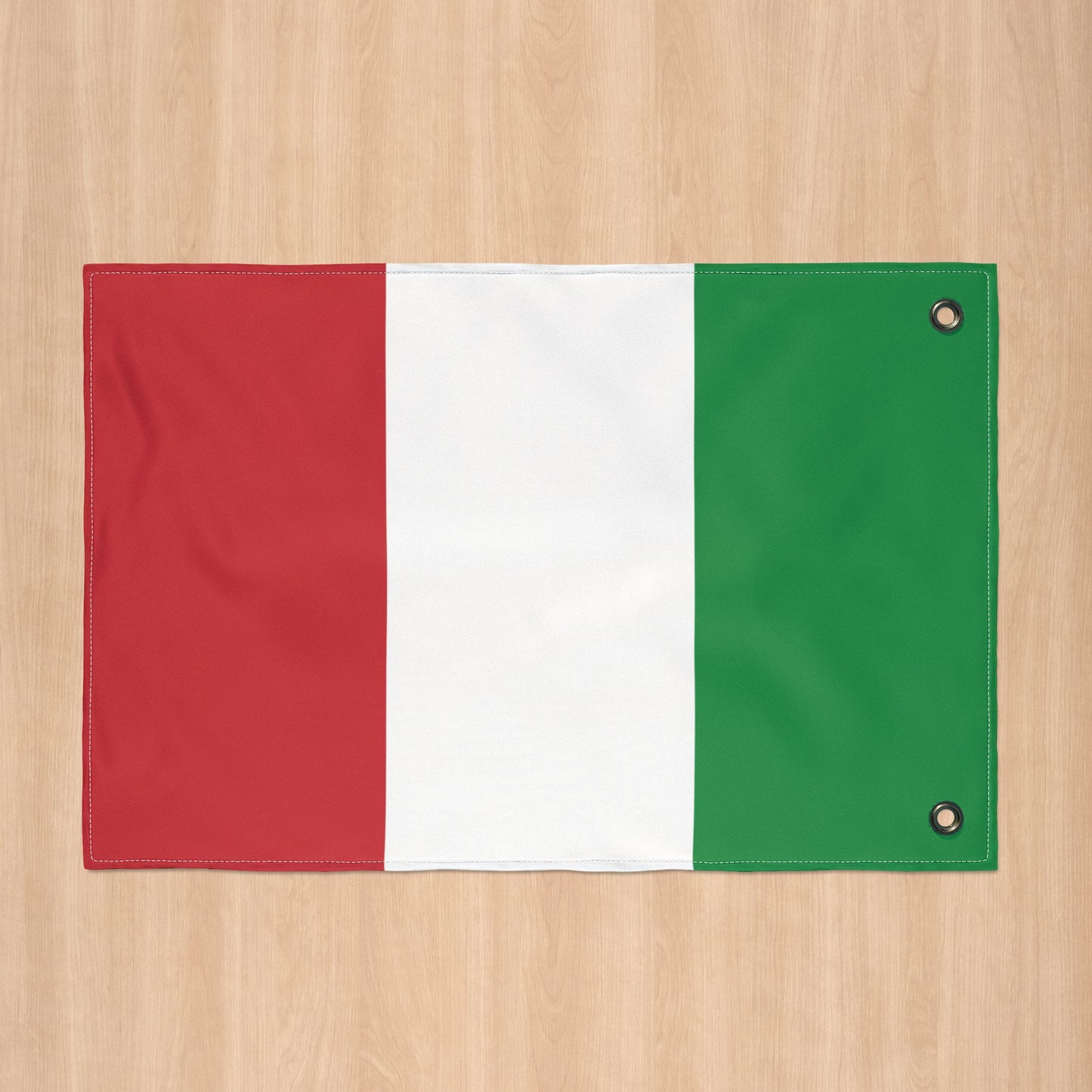 Italy Flag with Grommets