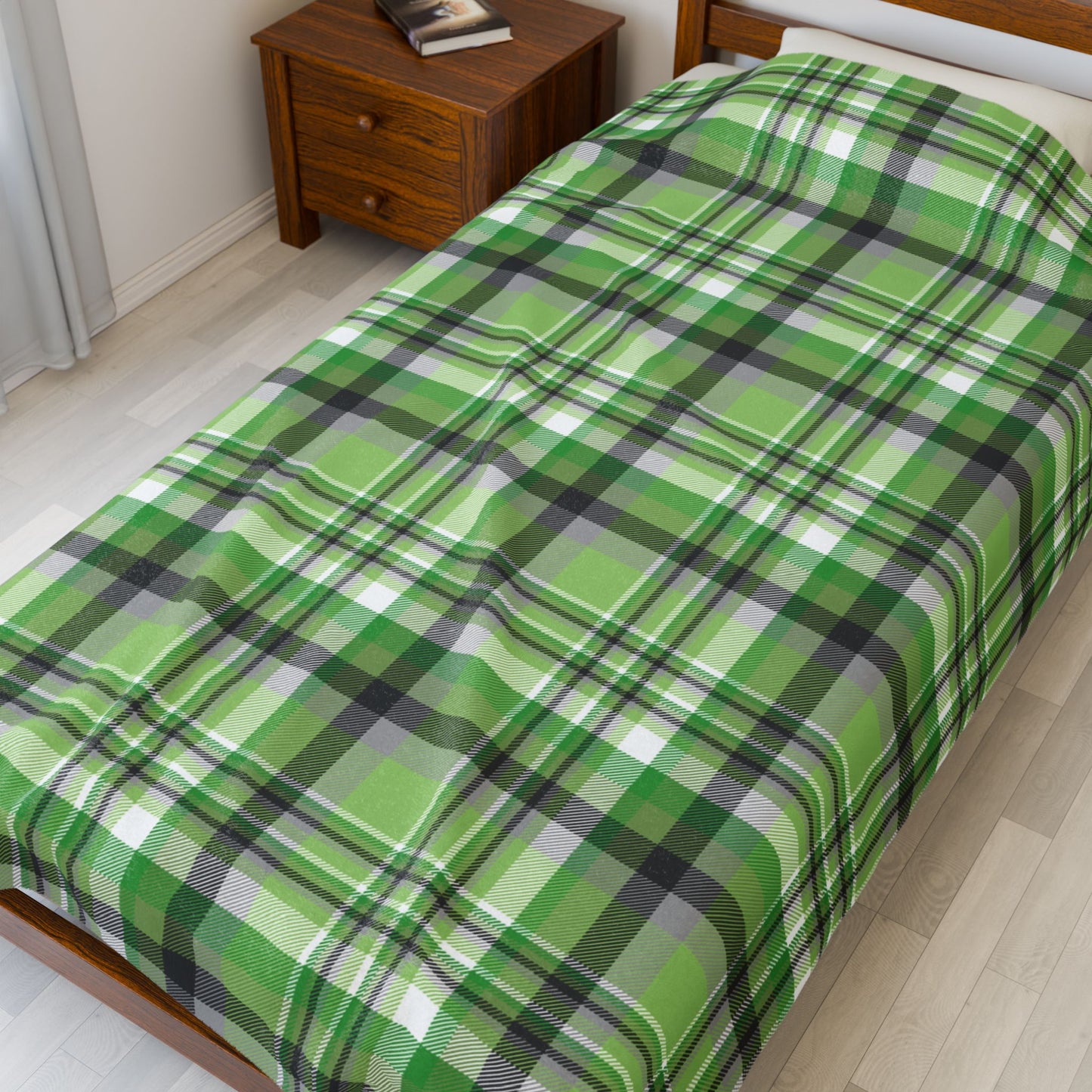 Aromantic Pride Plaid Velveteen Plush Blanket