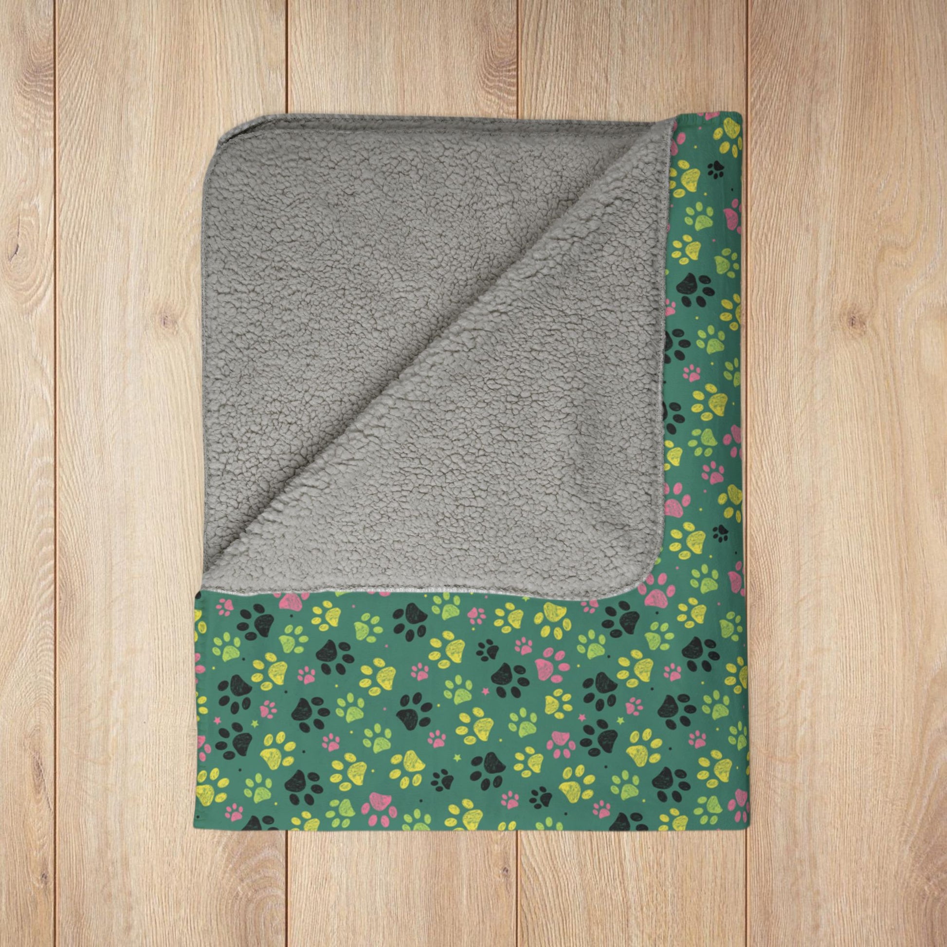 Light Green & Pink Ohio Paw Prints Fleece Sherpa Blanket