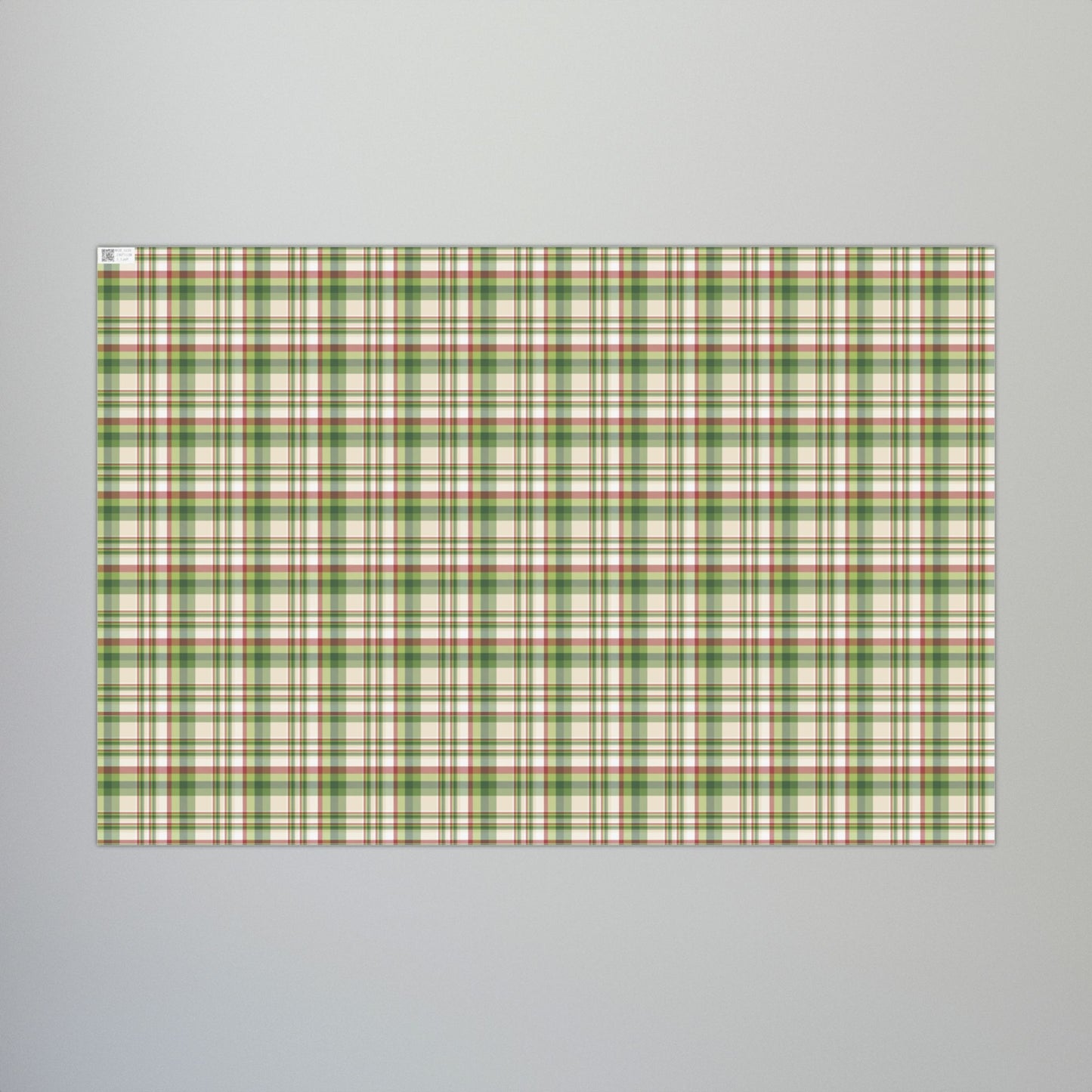 29'' x 20" Matte Christmas Green, Cream & Red Plaid Gift Wrapping Paper Roll