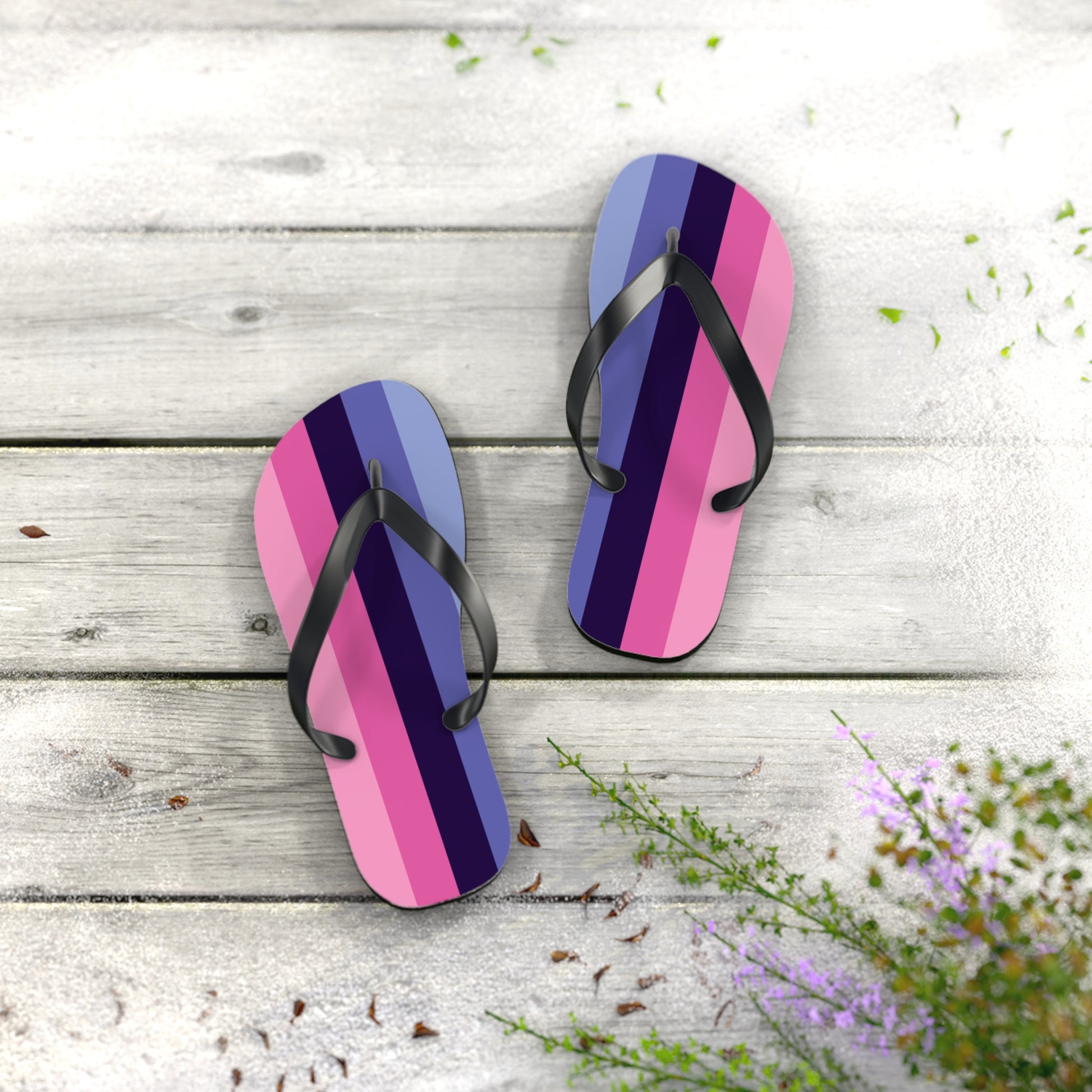 S Black sole Omnisexual Pride Flip Flops