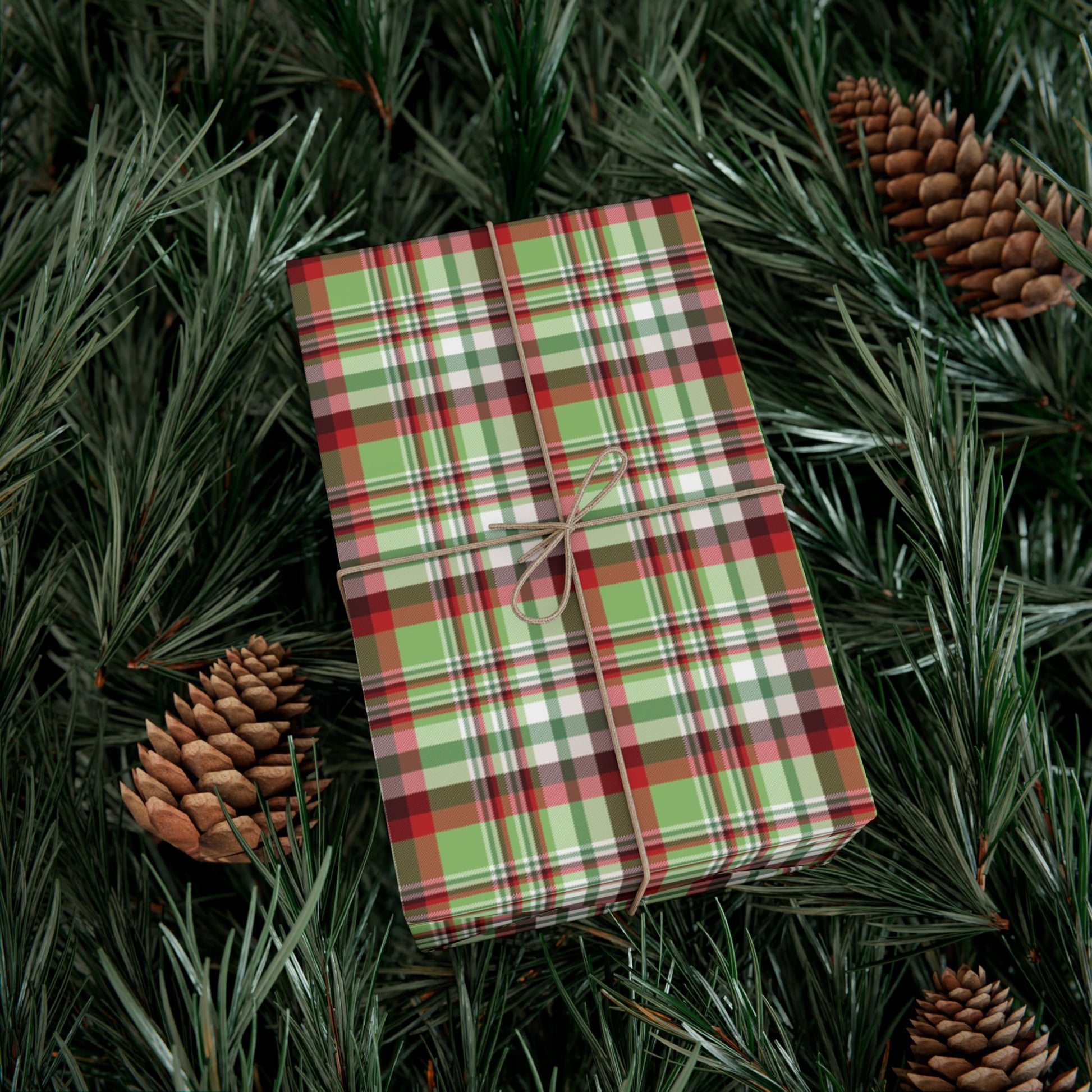 Christmas Classic Plaid Gift Wrapping Paper Roll