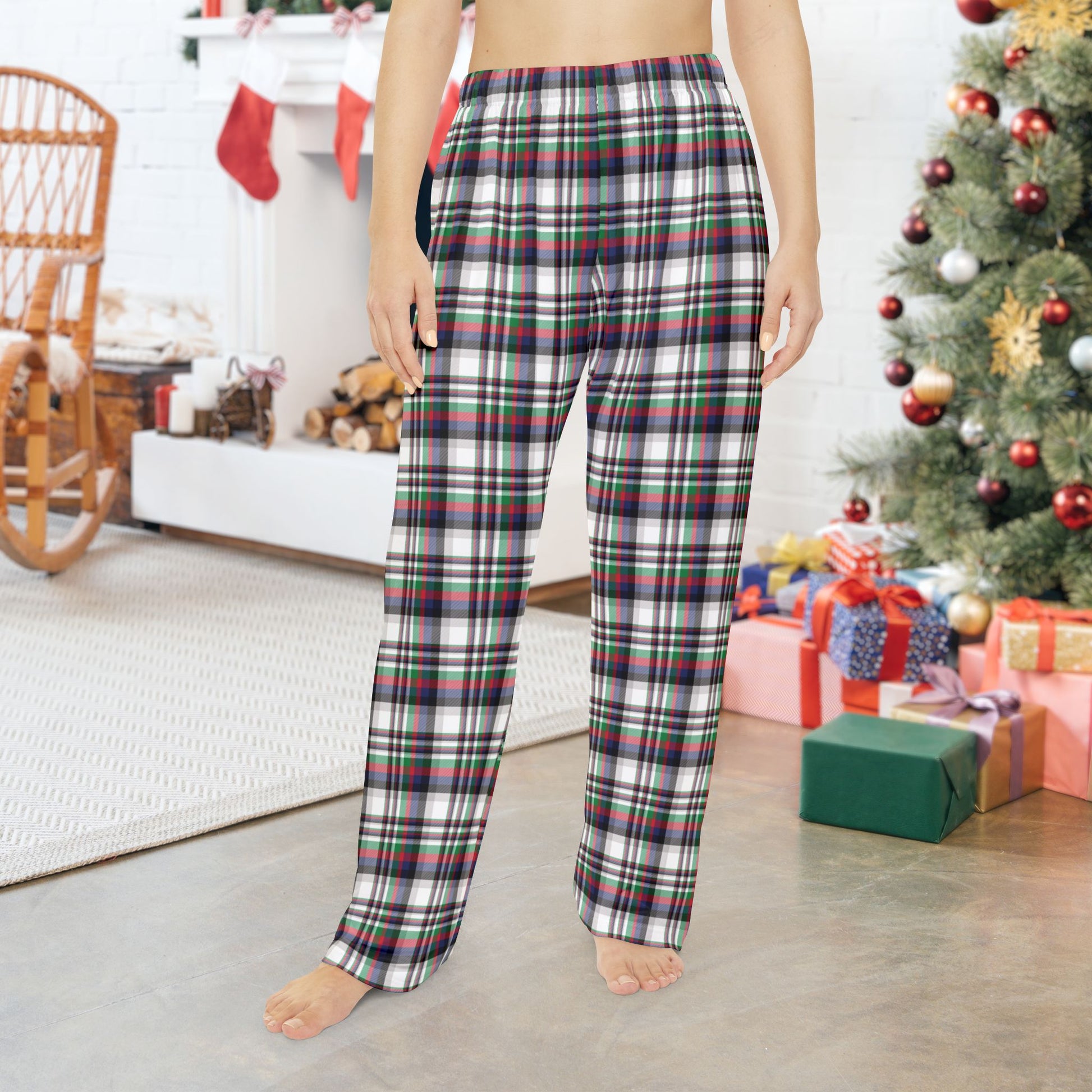 Women’s Christmas White & Black Chicago IL Plaid Pajama Pants