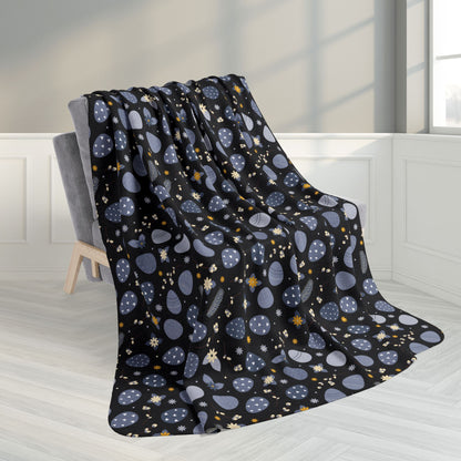 60" × 80" Grey Blue Easter Eggs Black Fleece Sherpa Blanket