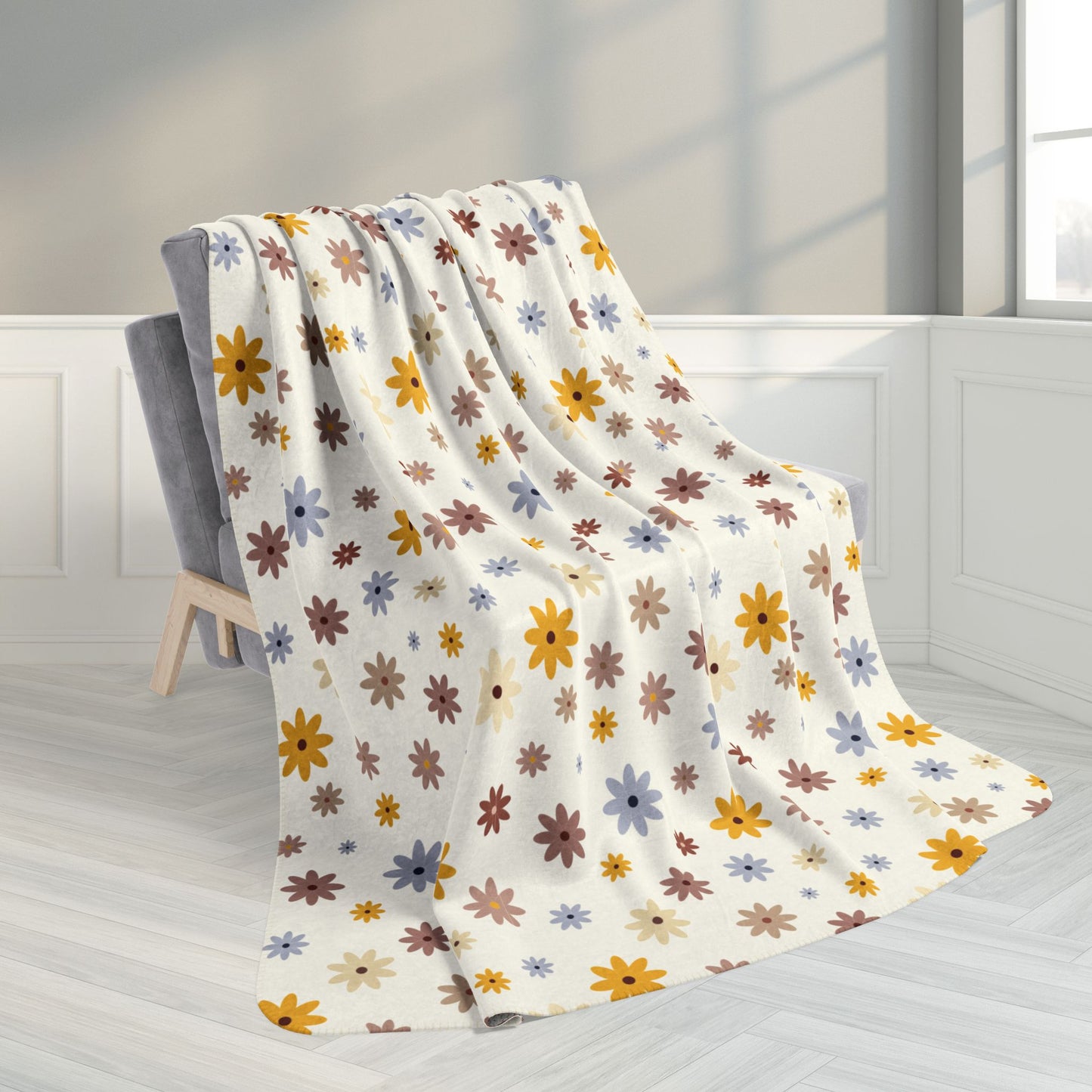 60" × 80" Grey Cream Daisies Fleece Sherpa Blanket