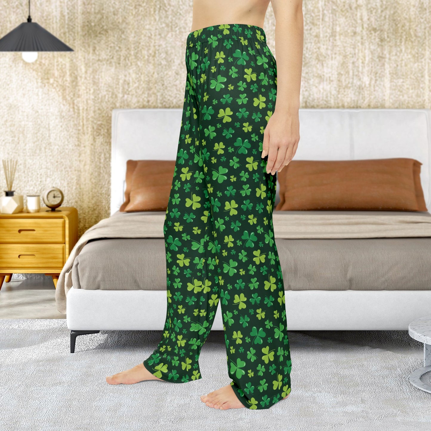 St. Patrick’s Day Shamrocks Women’s Lounge Pants
