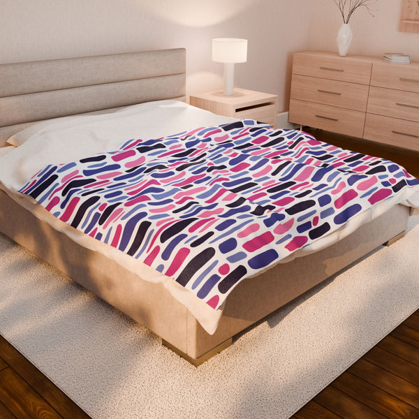 60" × 80" Omnisexual Staggered Mosaic Velveteen Plush Pride Blanket