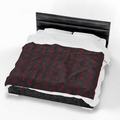 Velveteen Plush Rambler Red Logo Black Blanket