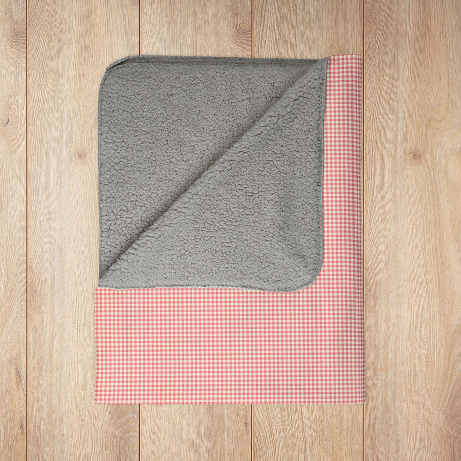 Strawberry & Cream Gingham Fleece Sherpa Blanket