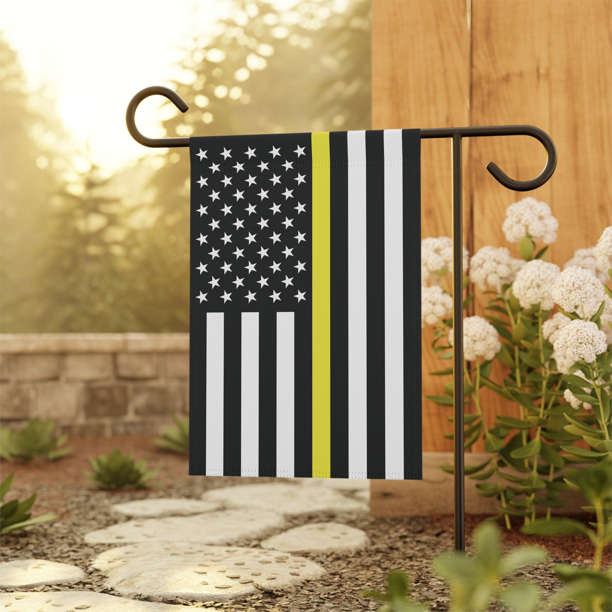 USA Thin Yellow Line American Flag Garden Flag Banner