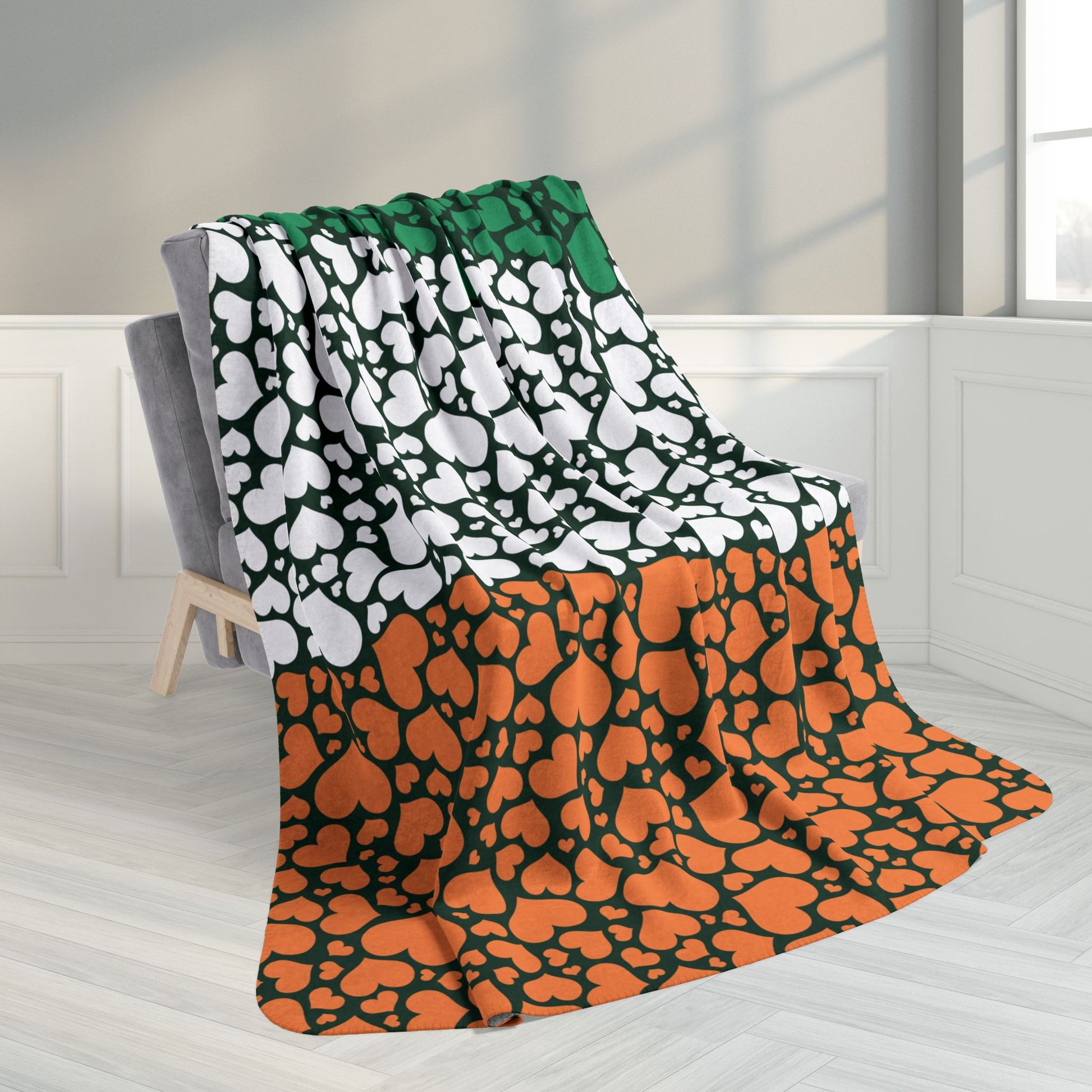 60" × 80" Ireland Flag Hearts Fleece Sherpa Blanket