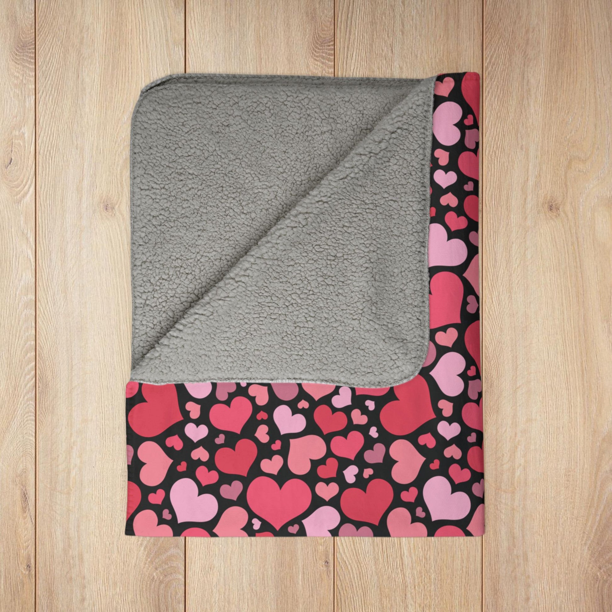 Full Hearts Valentine’s Day Black Fleece Sherpa Blanket