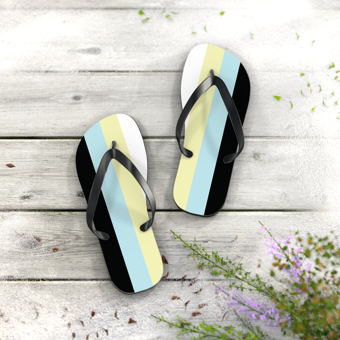 M Black sole Requiesromantic Pride Flip Flops