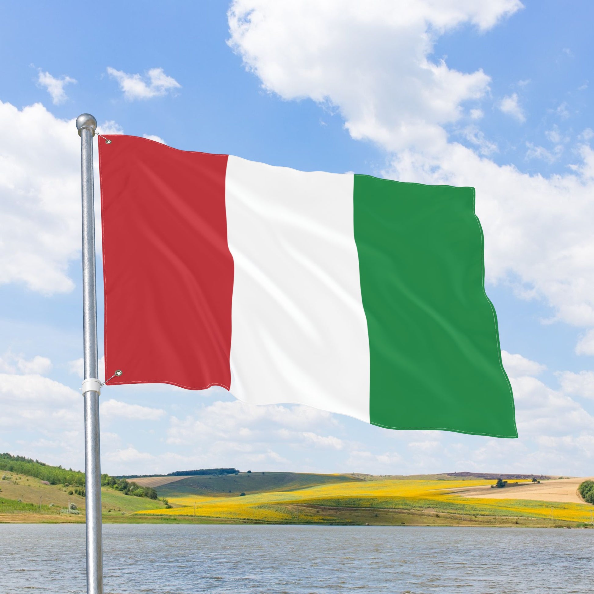 Italy Flag with Grommets