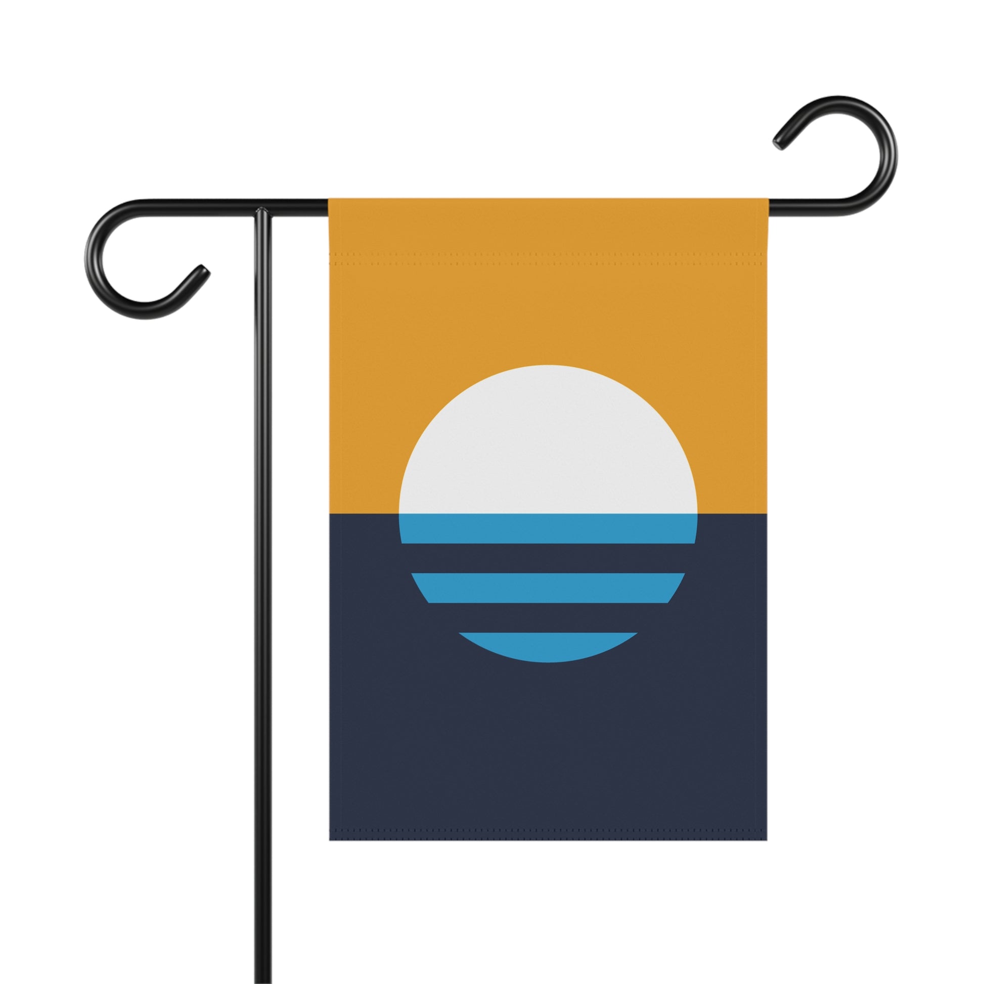 WI - People’s Flag of Milwaukee, Wisconsin Garden Banner