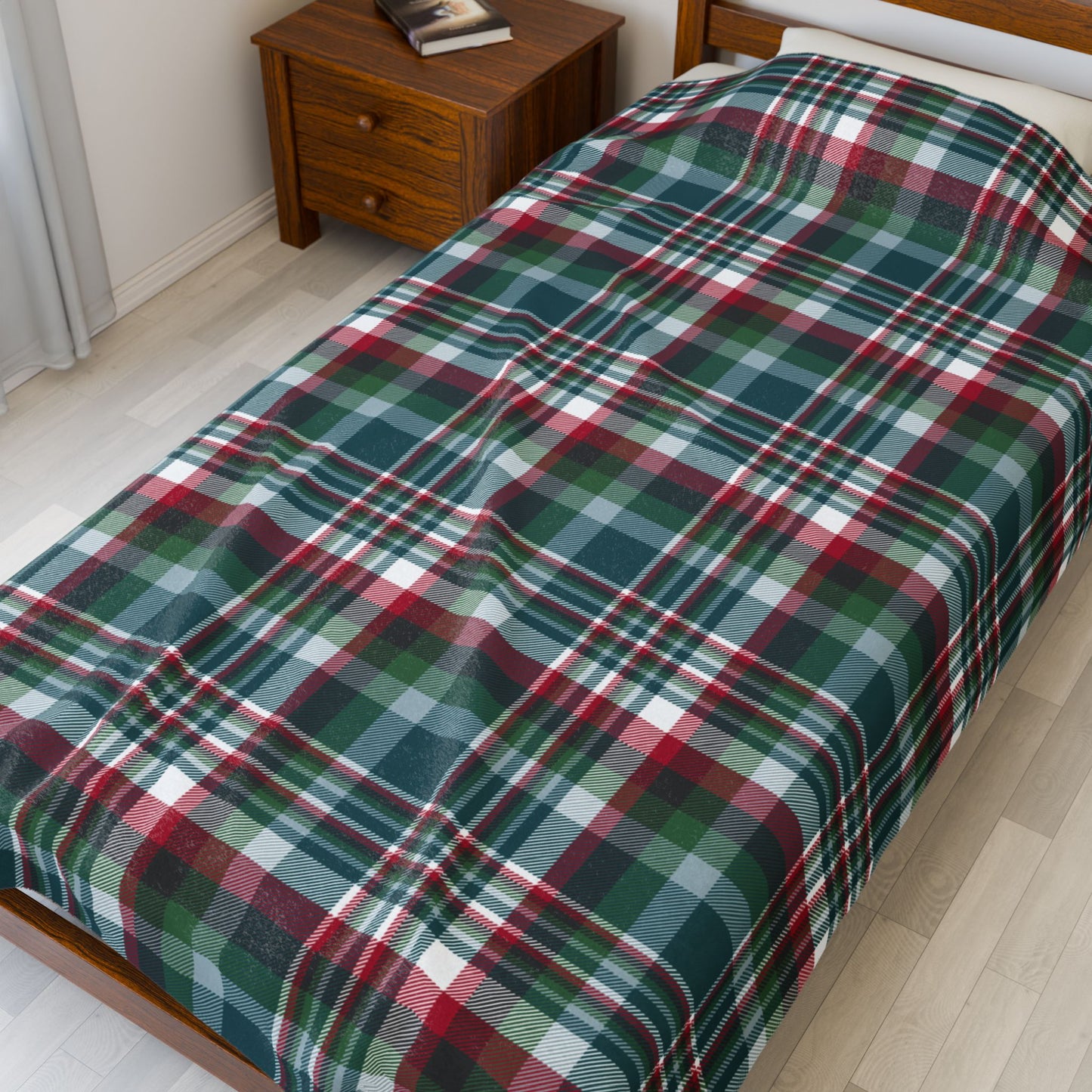 Christmas Kelly Green & Silver Philadelphia PA Plaid Velveteen Plush Blanket