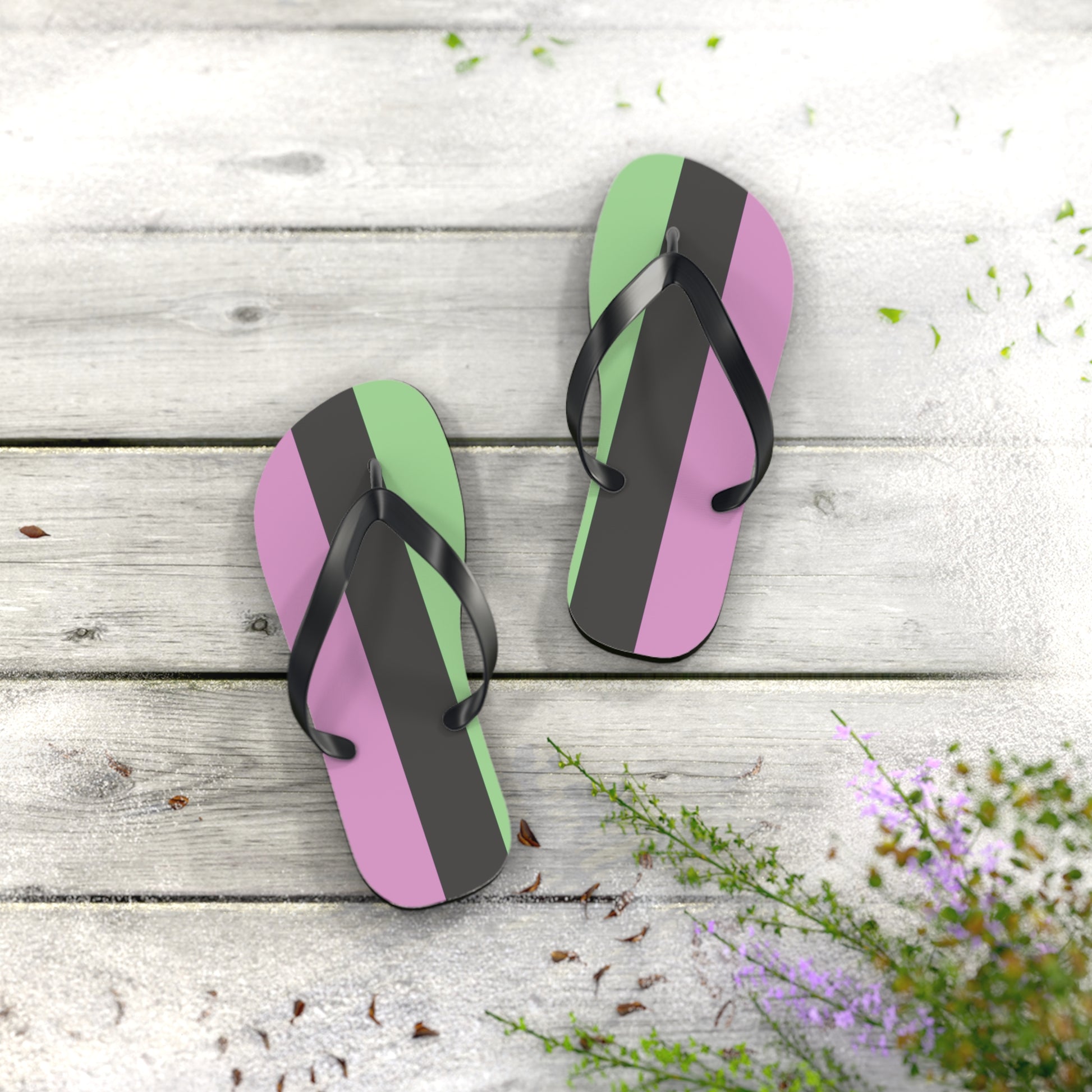 S Black sole Desinoromantic Pride Flip Flops