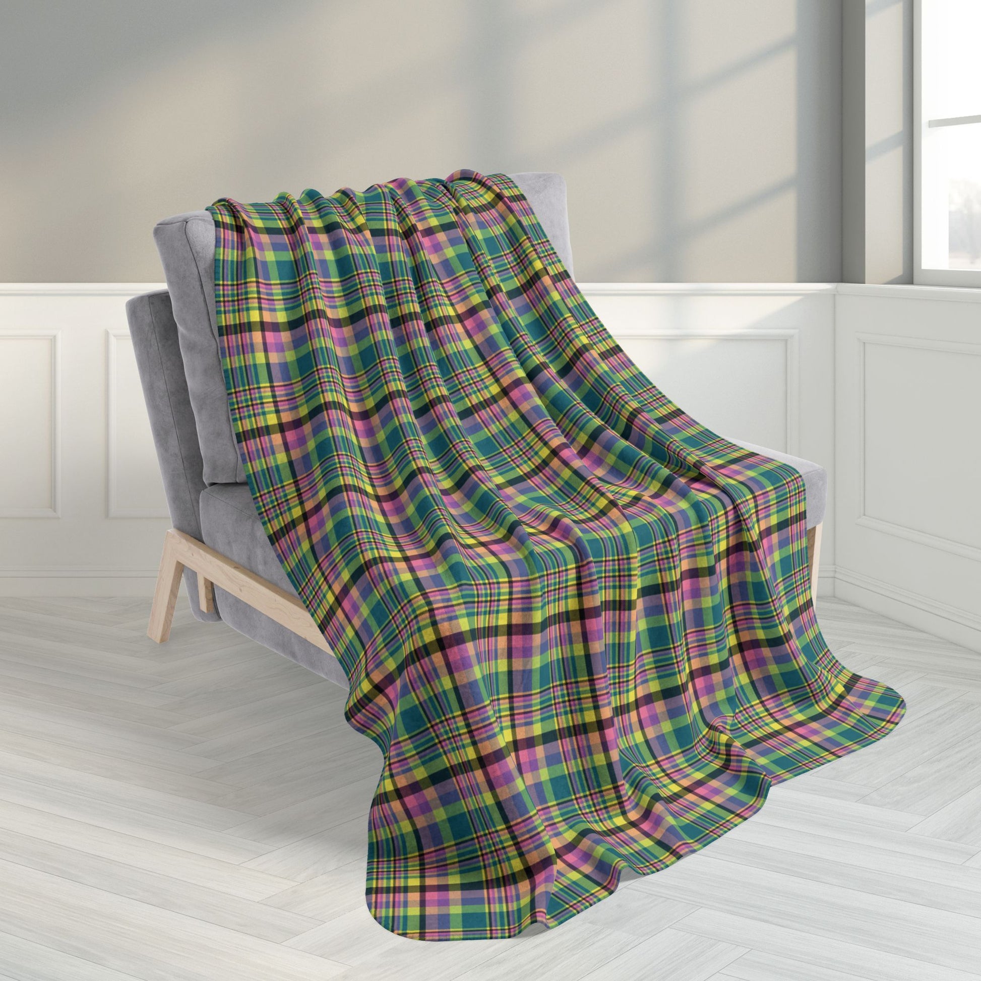 50" × 60" Light Green & Pink Sandusky OH Plaid Fleece Sherpa Blanket